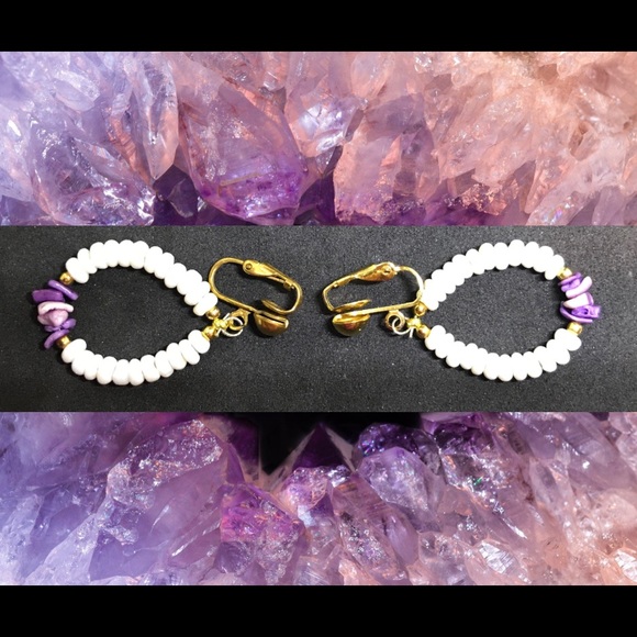 Vintage wampum shell beaded hoop clip on earrings - Picture 3 of 11